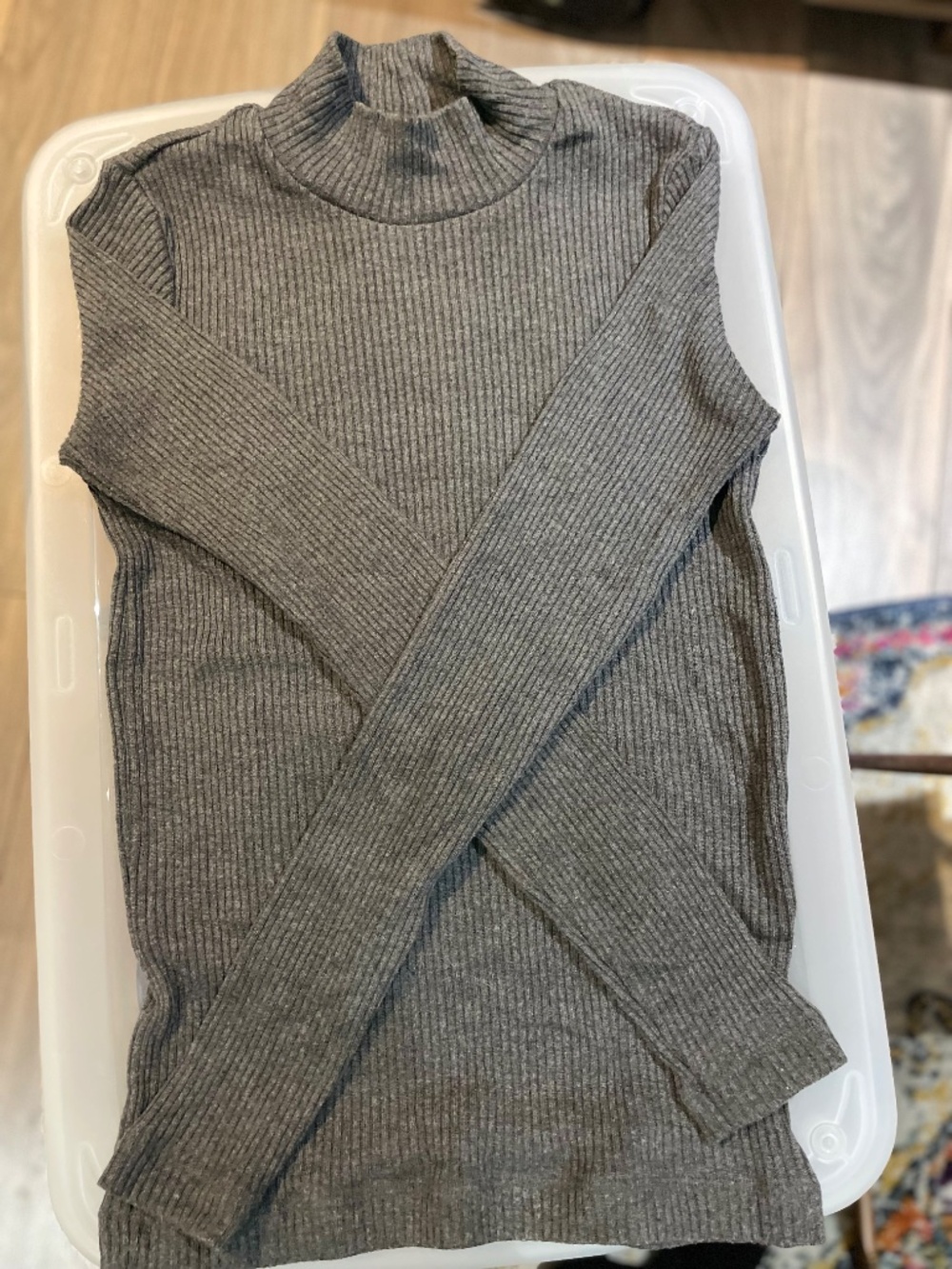 4 XS Fall Sweaters - Picture 5 of 10